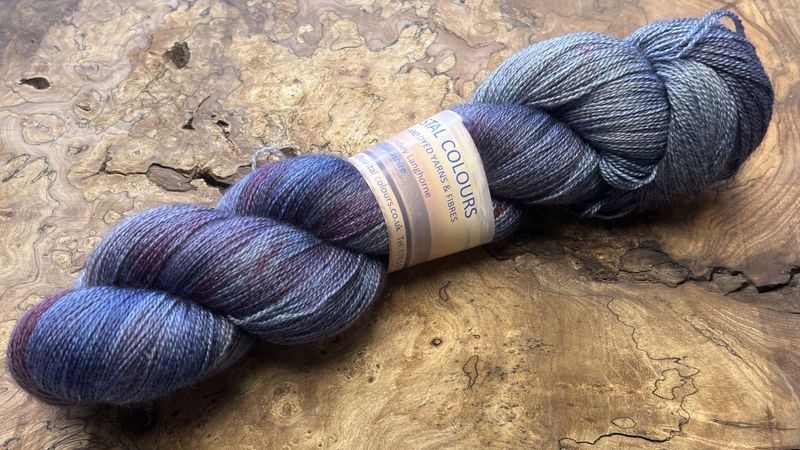 ​60% Superwash Merino Wool 20% Silk 20% Yak 2ply Lace