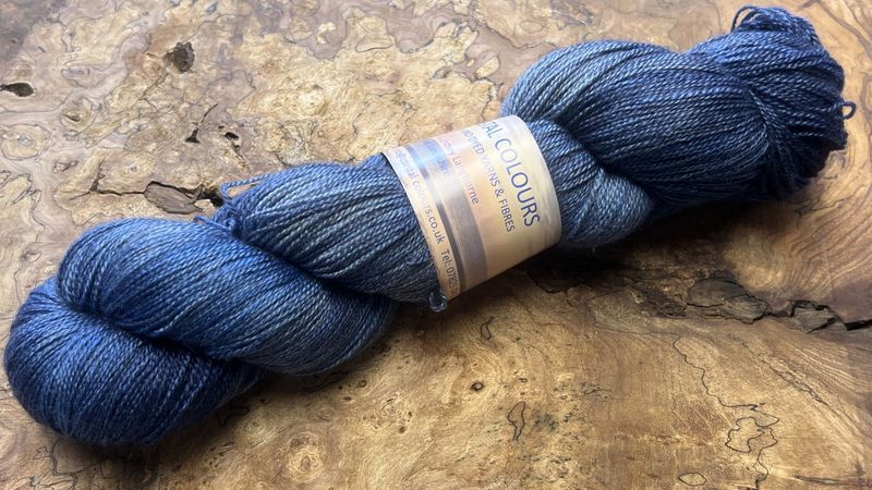 ​60% Superwash Merino Wool 20% Silk 20% Yak 2ply Lace