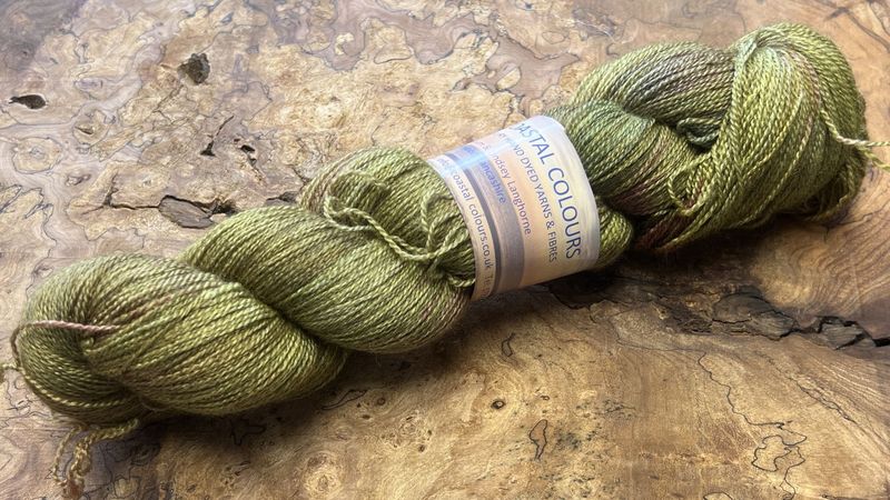 ​60% Superwash Merino Wool 20% Silk 20% Yak 2ply Lace