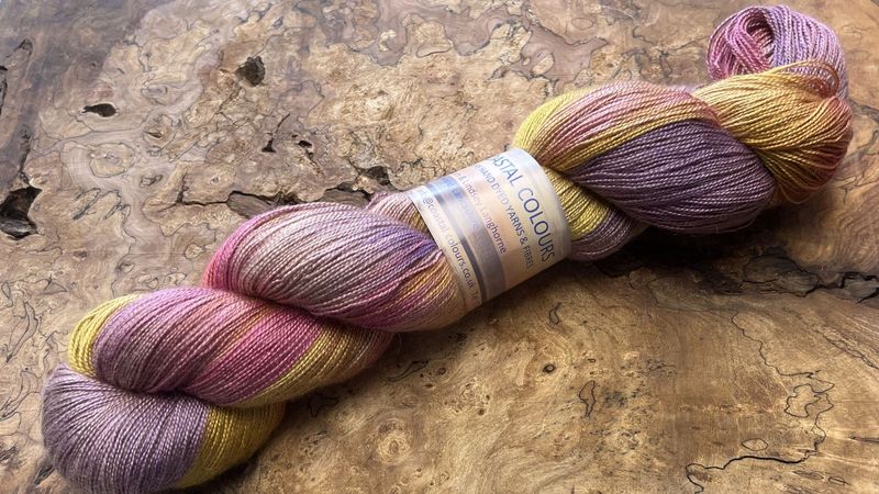 Silk camel lace