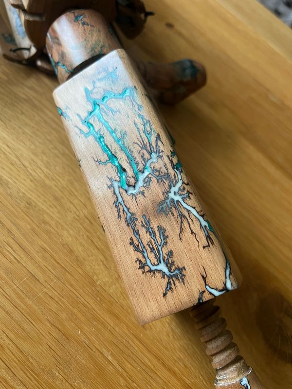 Green and White inlay umbrella swift