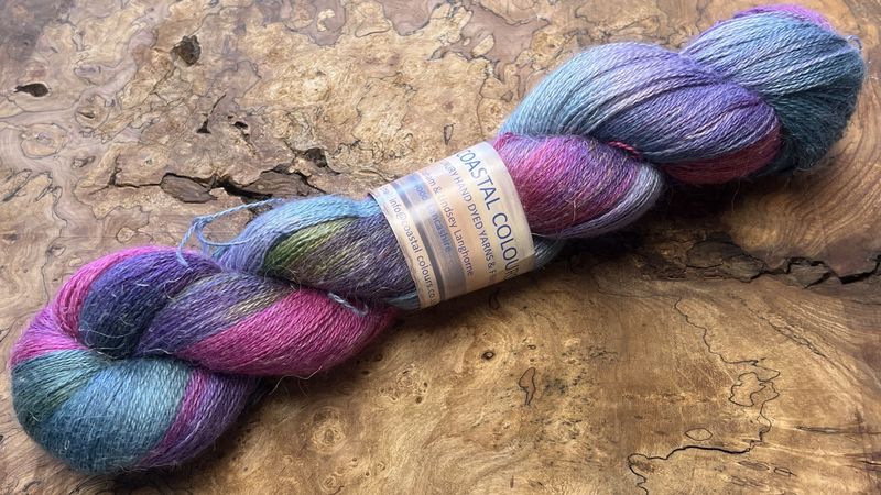 800m lace ​50% Baby Alpaca 25% Silk 25% Linen