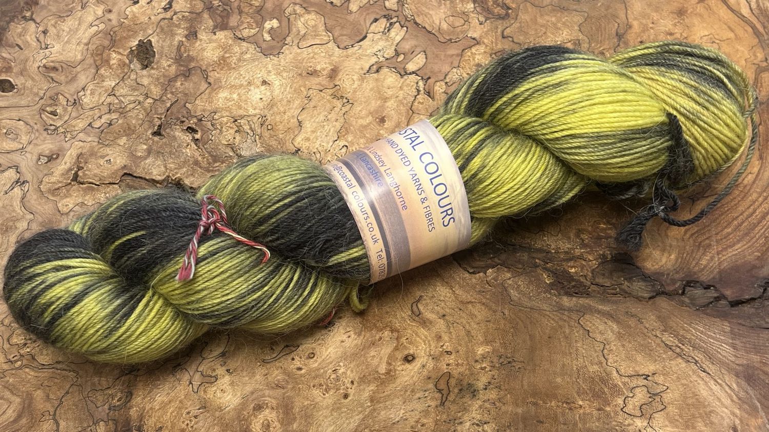 60% Superwash Merino Wool 20% Superfine Alpaca 20% Nylon 4ply 60% Superwash Merino Wool 20% Superfine Alpaca 20% Nylon 4ply