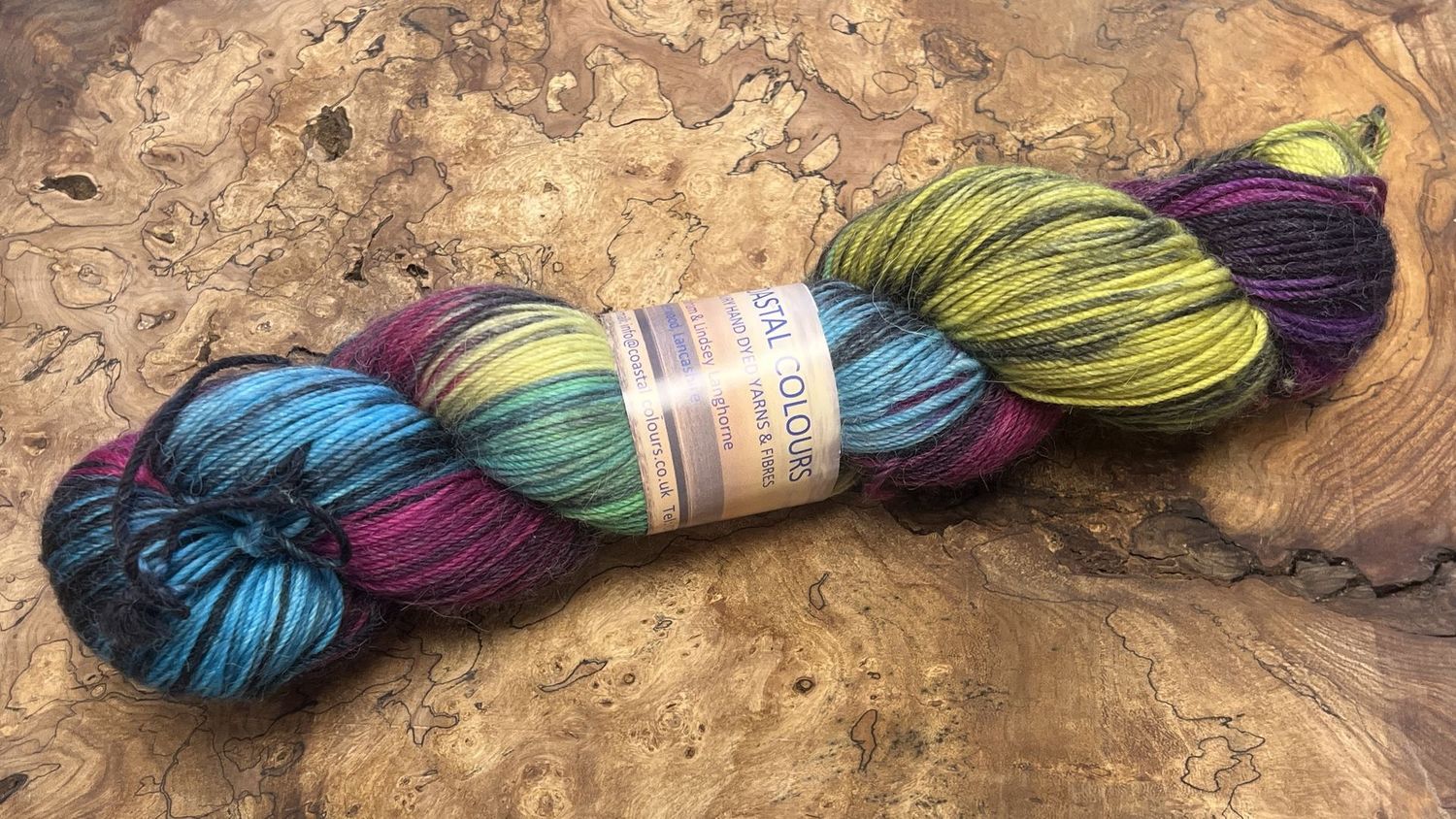 60% Superwash Merino Wool 20% Superfine Alpaca 20% Nylon 4ply 60% Superwash Merino Wool 20% Superfine Alpaca 20% Nylon 4ply