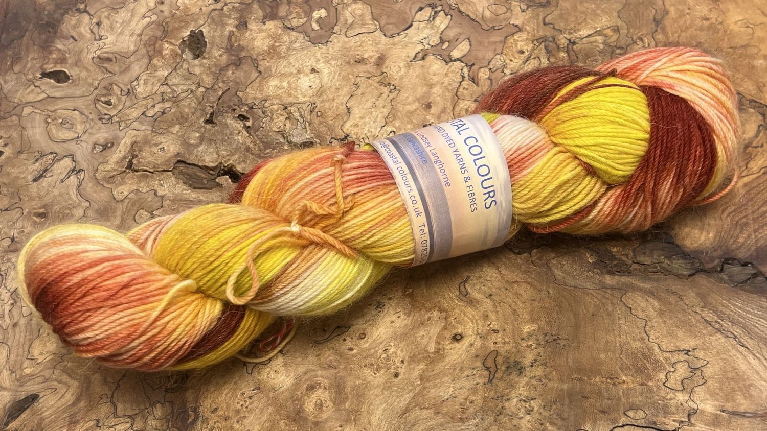 60% Superwash Merino Wool 20% Superfine Alpaca 20% Nylon 4ply 60% Superwash Merino Wool 20% Superfine Alpaca 20% Nylon 4ply