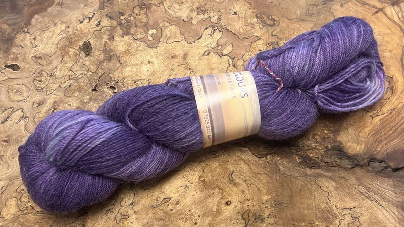 60% Superwash Merino Wool 20% Superfine Alpaca 20% Nylon 4ply 60% Superwash Merino Wool 20% Superfine Alpaca 20% Nylon 4ply