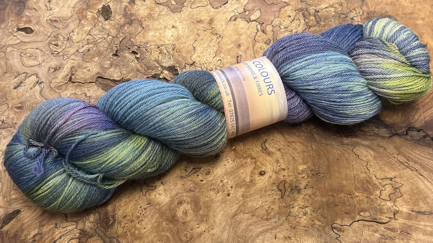 60% Merino 22.5% Royale Alpaca 17.5% Mulberry Silk 4ply 60% Merino 22.5% Royale Alpaca 17.5% Mulberry Silk 4ply