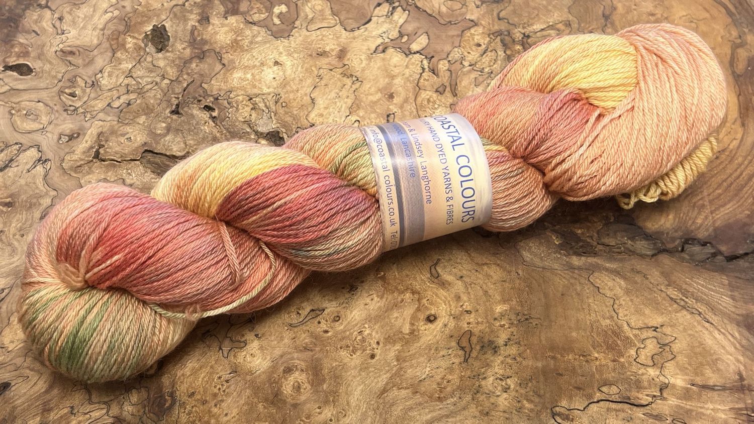 60% Merino 22.5% Royale Alpaca 17.5% Mulberry Silk 4ply 60% Merino 22.5% Royale Alpaca 17.5% Mulberry Silk 4ply