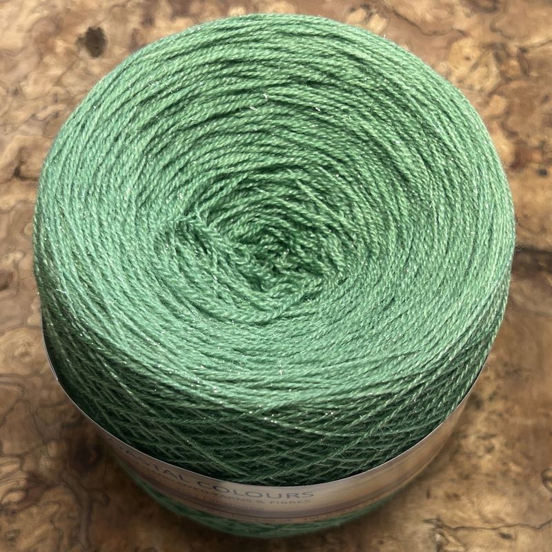 800m 70% Merino 20% Tussah Silk 10% Stellina