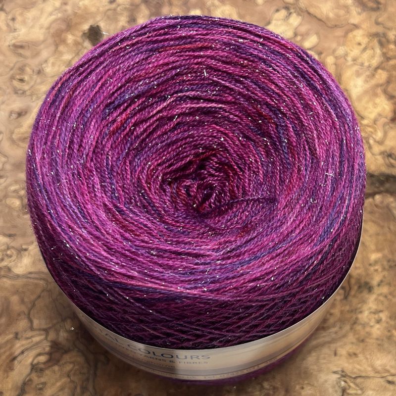 800m 70% Merino 20% Tussah Silk 10% Stellina