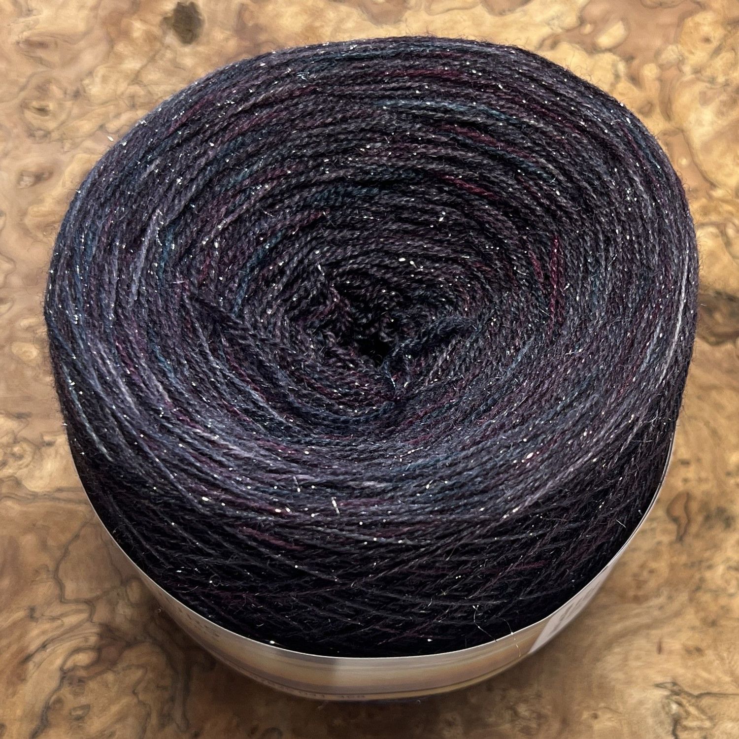 800m 70% Merino 20% Tussah Silk 10% Stellina 800m 70% Merino 20% Tussah Silk 10% Stellina