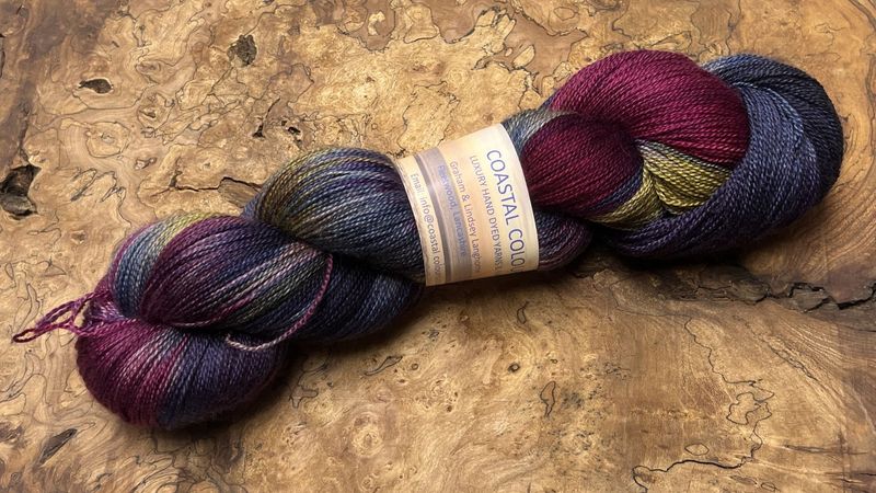 ​60% Superwash Merino Wool 20% Silk 20% Yak 2ply Lace