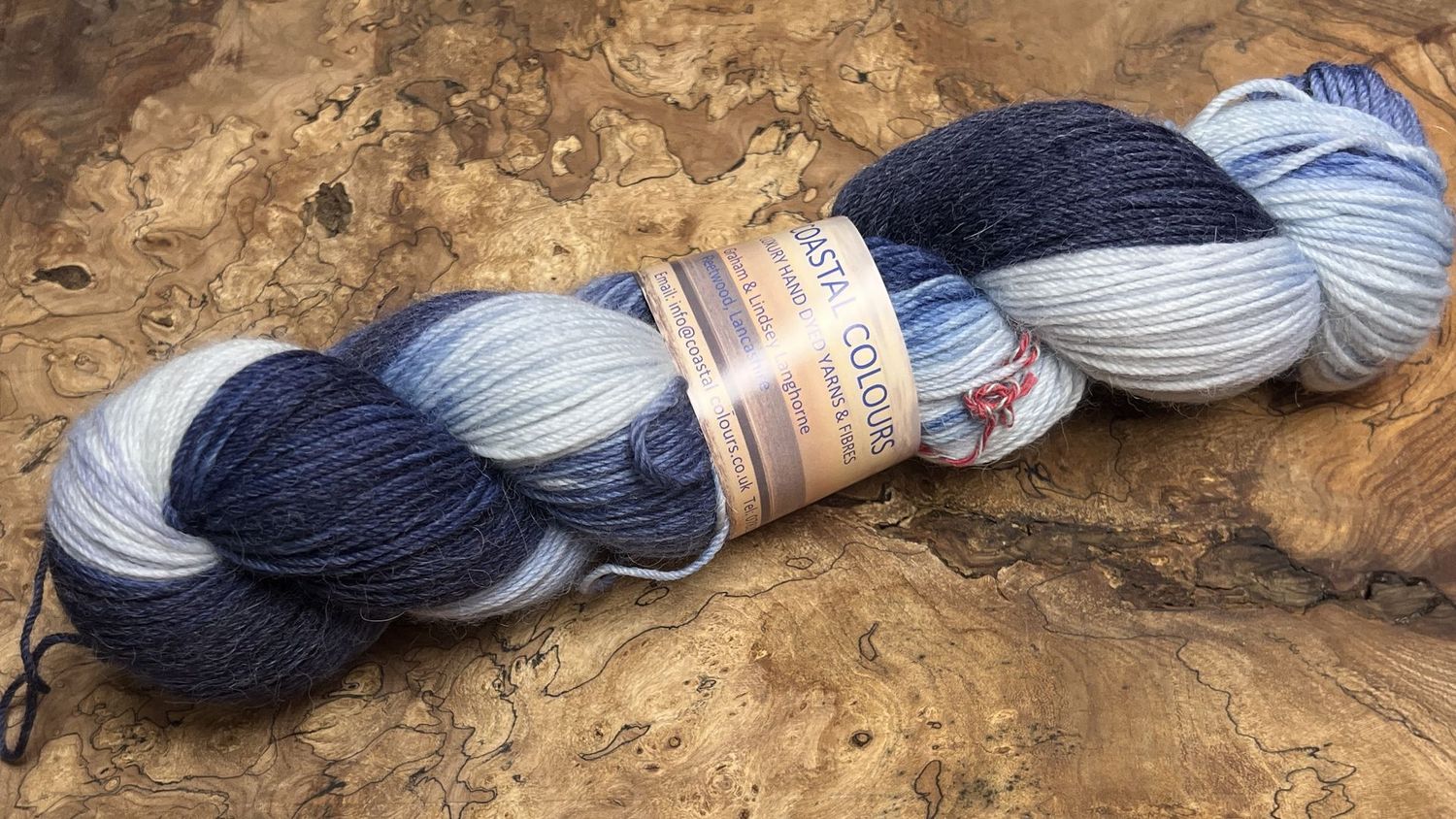 ​60% Superwash Merino Wool 20% Superfine Alpaca 20% Nylon 4ply