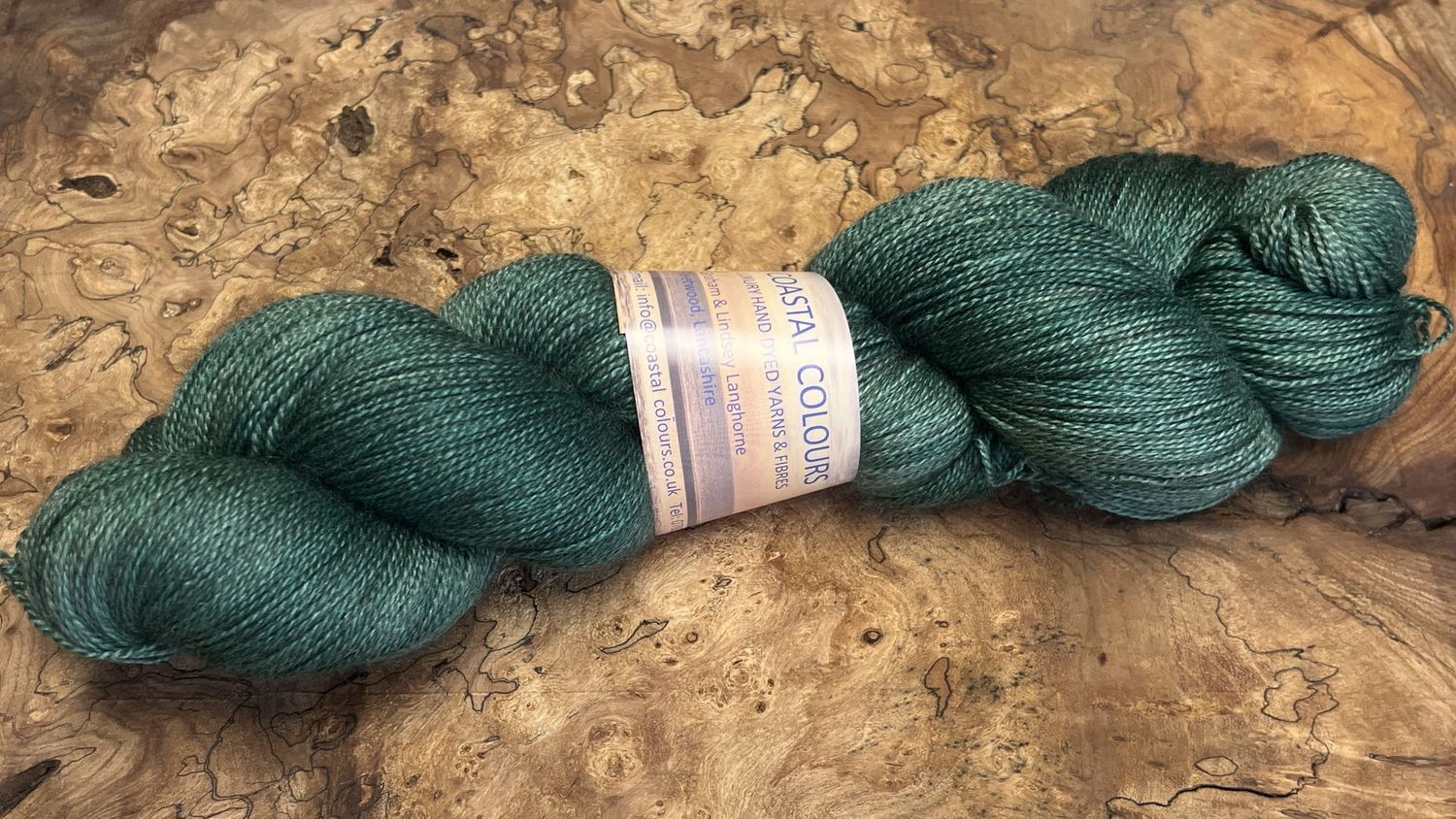 ​60% Superwash Merino Wool 20% Silk 20% Yak 2ply Lace