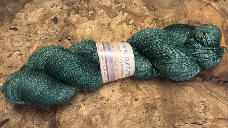 ​60% Superwash Merino Wool 20% Silk 20% Yak 2ply Lace