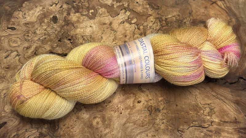 800M 75% X Fine Merino 20% Silk 5% Silver Stellina Sparkle