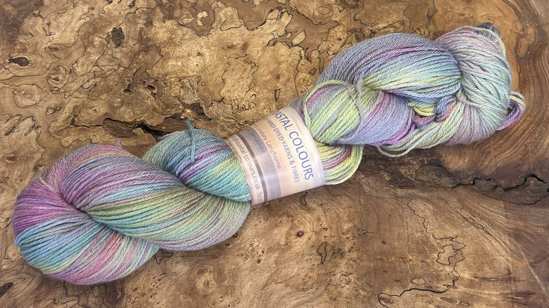 ​60% Superwash Merino Wool 20% Superfine Alpaca 20% Nylon 4ply