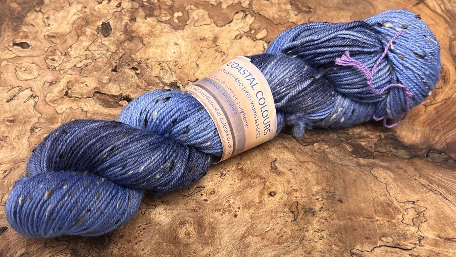 ​85% Superwash Merino Wool 15% Donegal Nep DK