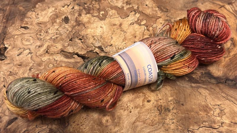 85% Superwash Merino Wool 15% Donegal Nep DK 85% Superwash Merino Wool 15% Donegal Nep DK