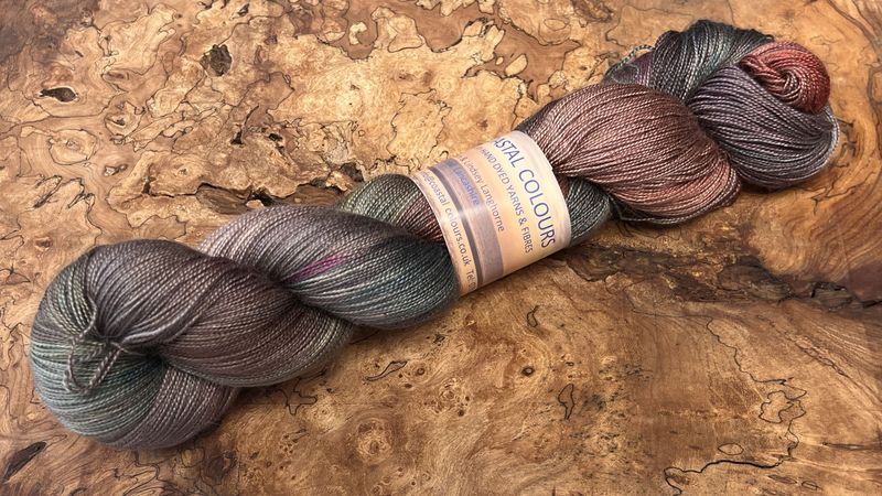 Silk camel lace