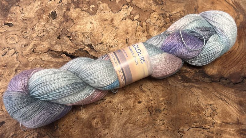 800m 50% Merino 50% Tencel Lace 800m 50% Merino 50% Tencel Lace