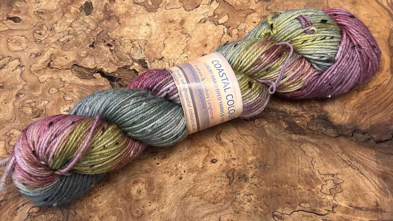 ​85% Superwash Merino Wool 15% Donegal Nep DK