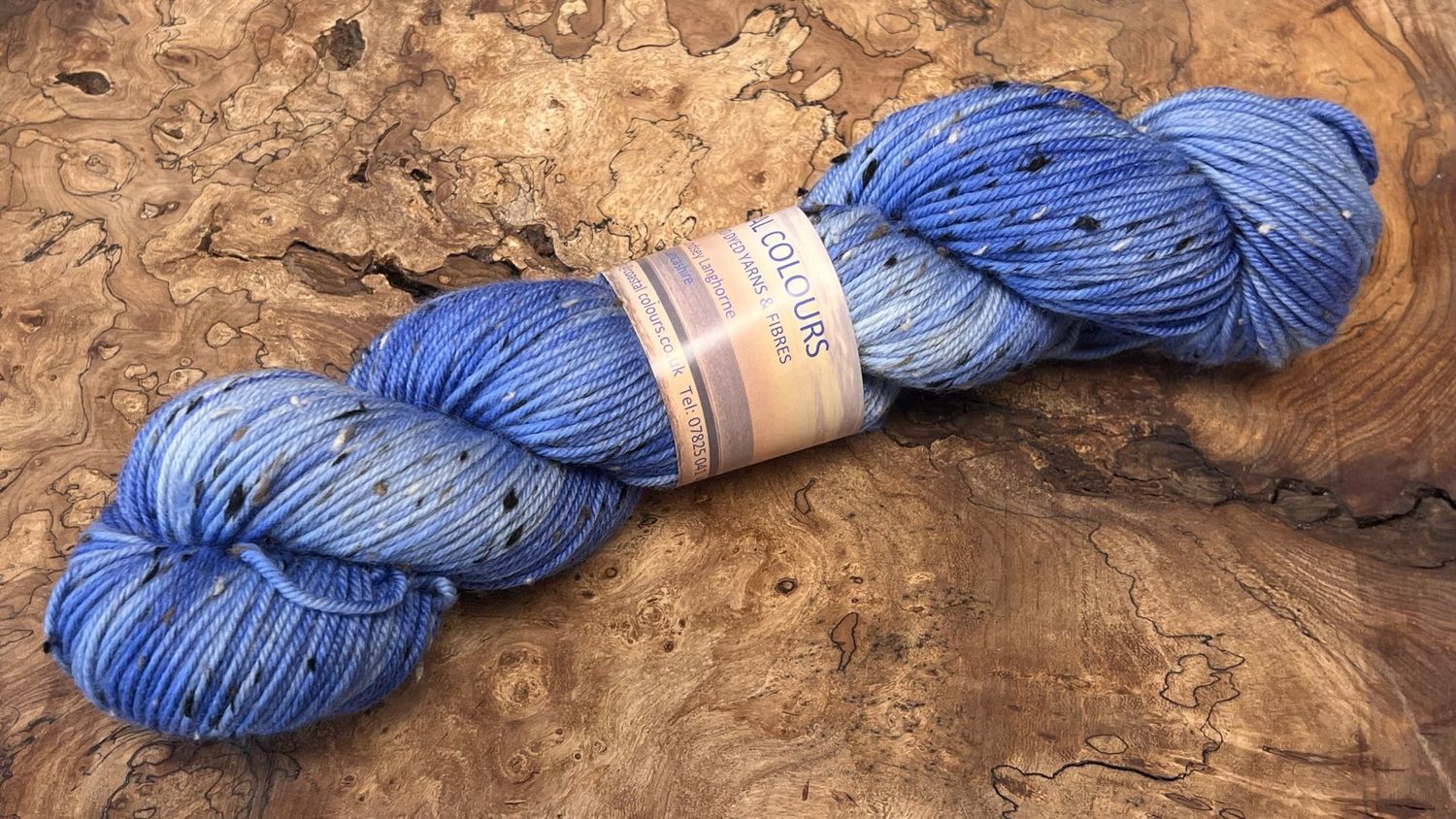 ​85% Superwash Merino Wool 15% Donegal Nep DK