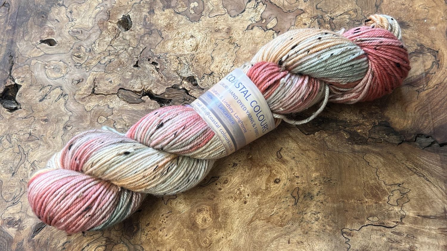 ​85% Superwash Merino Wool 15% Donegal Nep DK