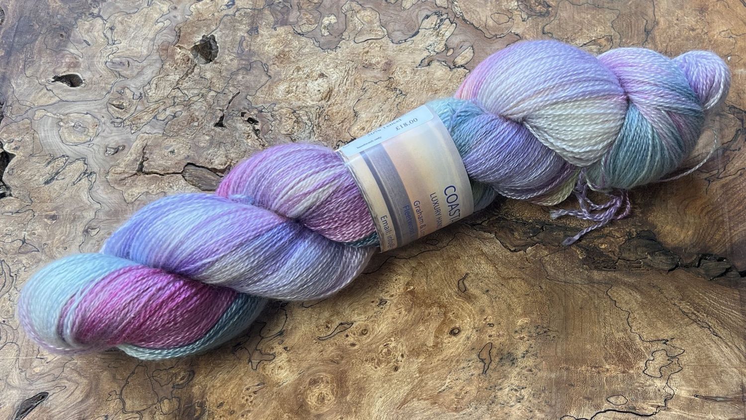 800m 50% Merino 50% Tencel Lace