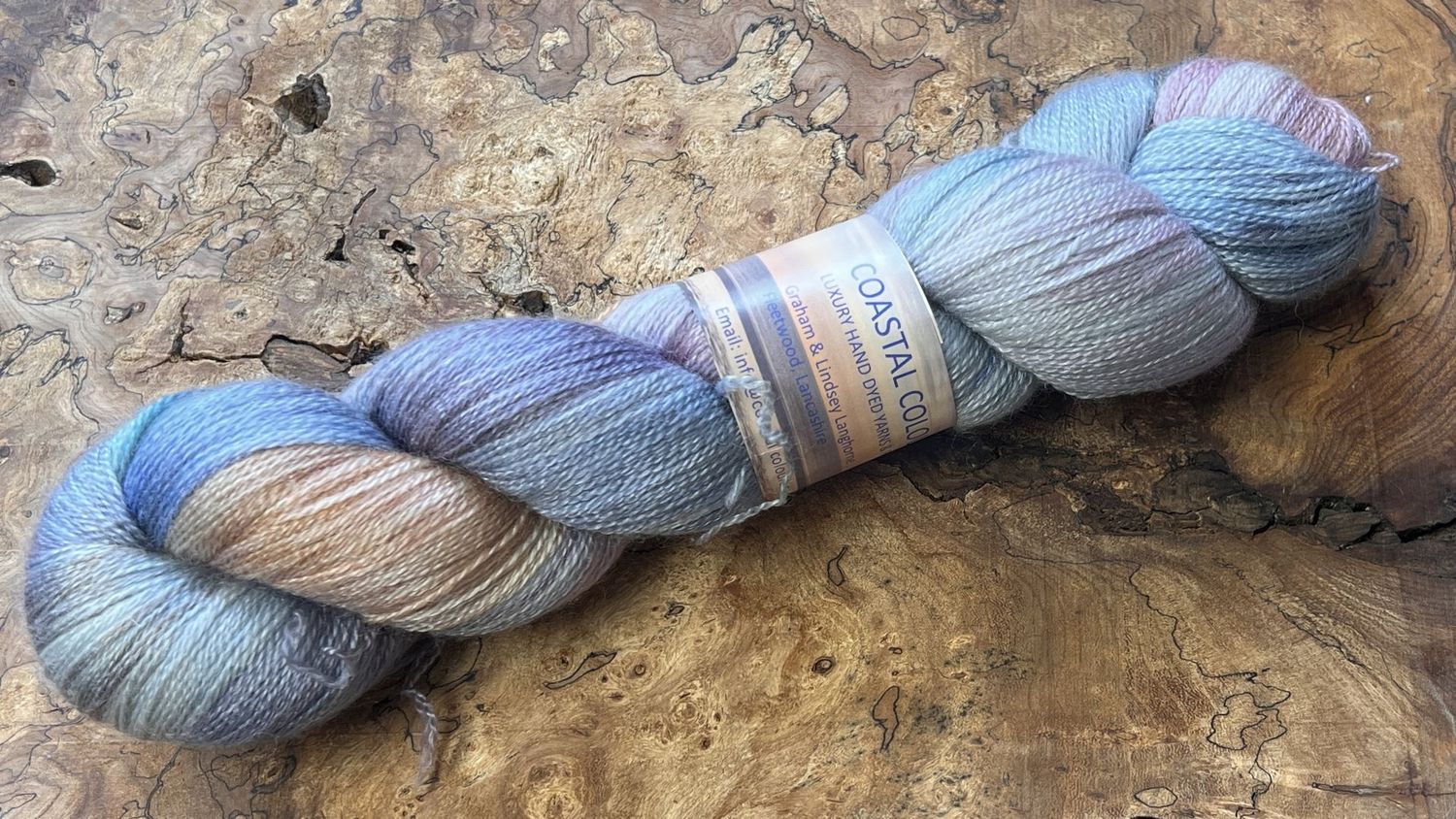 800m 50% Merino 50% Tencel Lace
