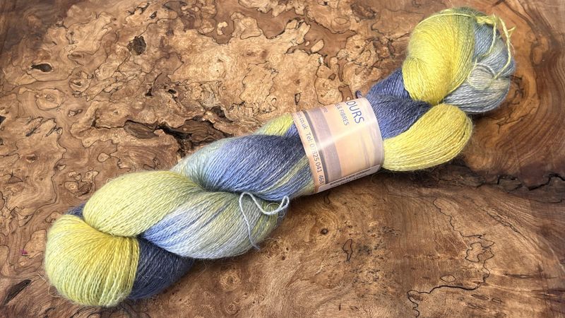 800m lace ​50% Baby Alpaca 25% Silk 25% Linen