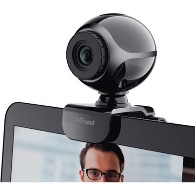 640x480, USB webcam, integrated microphone. Trust