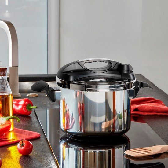 4LT, pressure cooker, stainless-steel, Royalty Line RL24PS4LM