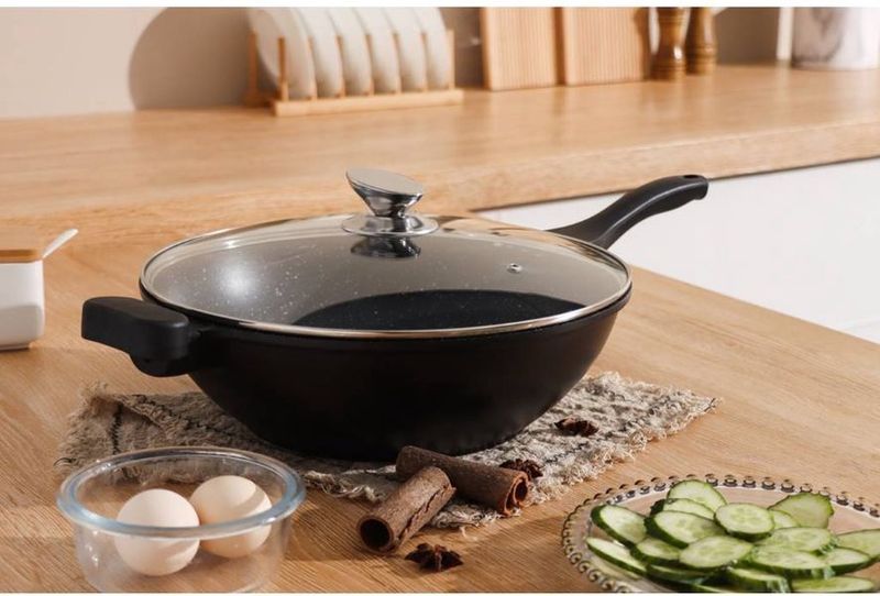 32cm, wok pan, Royalty Line BW32M