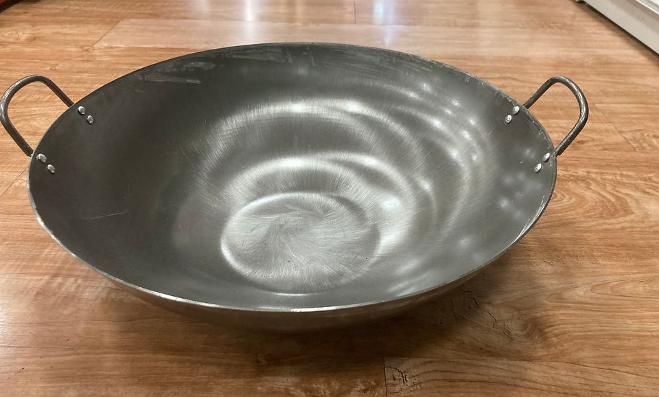 45 cm, Non-Stick Iron Wok