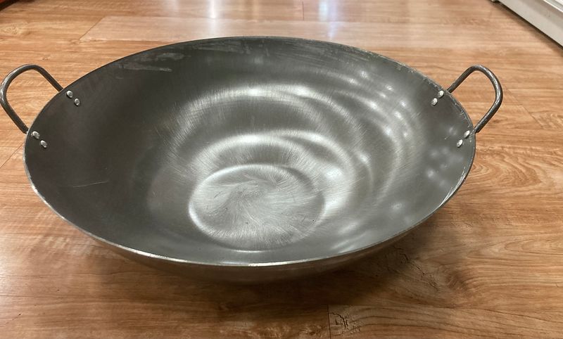 45 cm, Non-Stick Iron Wok