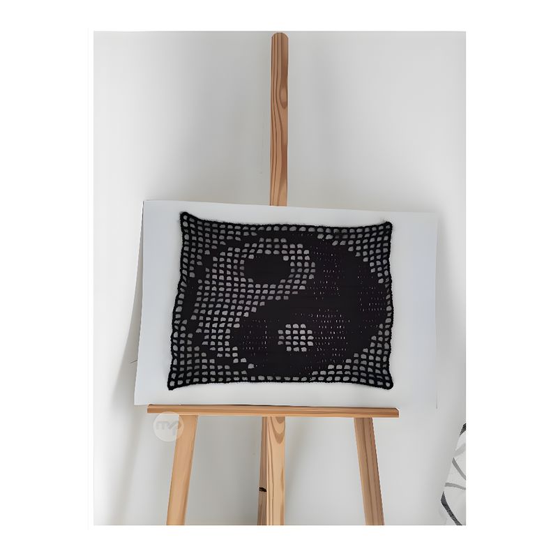 Yin Yan – Handmade Filet Crochet Art (27x27 cm)