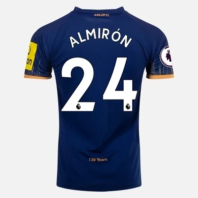 Newcastle United Away Soccer Jersey
22-23 Miguel Almiron