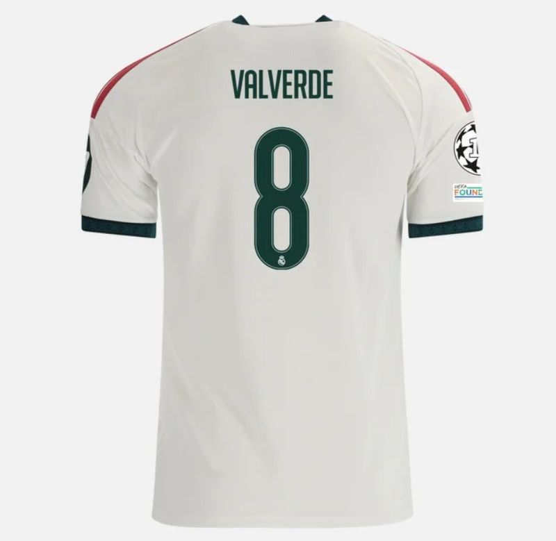 Real Madrid Home White Soccer Jersey 26-27 Valverde #8
