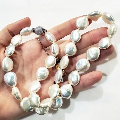 Gioielli con perle naturali