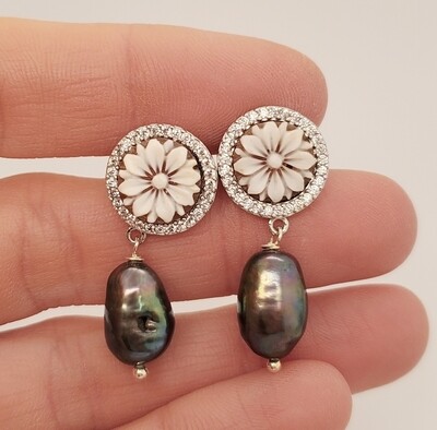orecchini con cammei, argento, zirconi e perle naturali