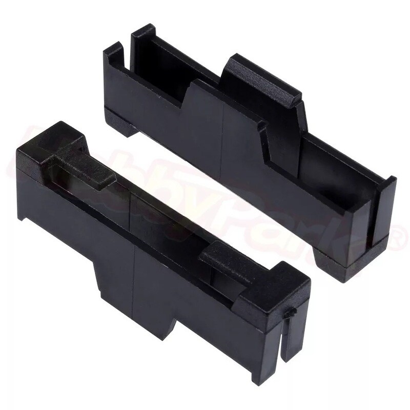 Retaining clip for servo connector