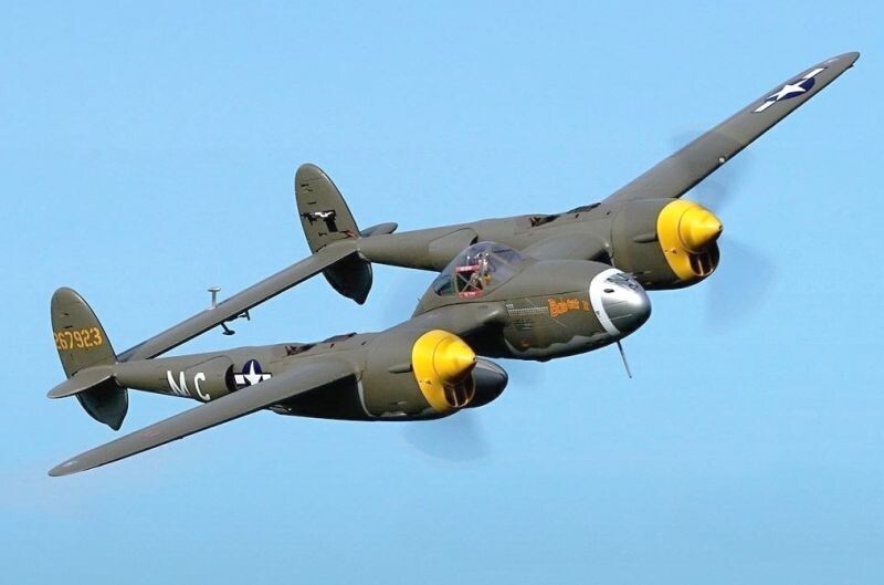 Freewing Lockheed P-38 Lightning - Allied Green - Spw 1600mm, PNP-Set