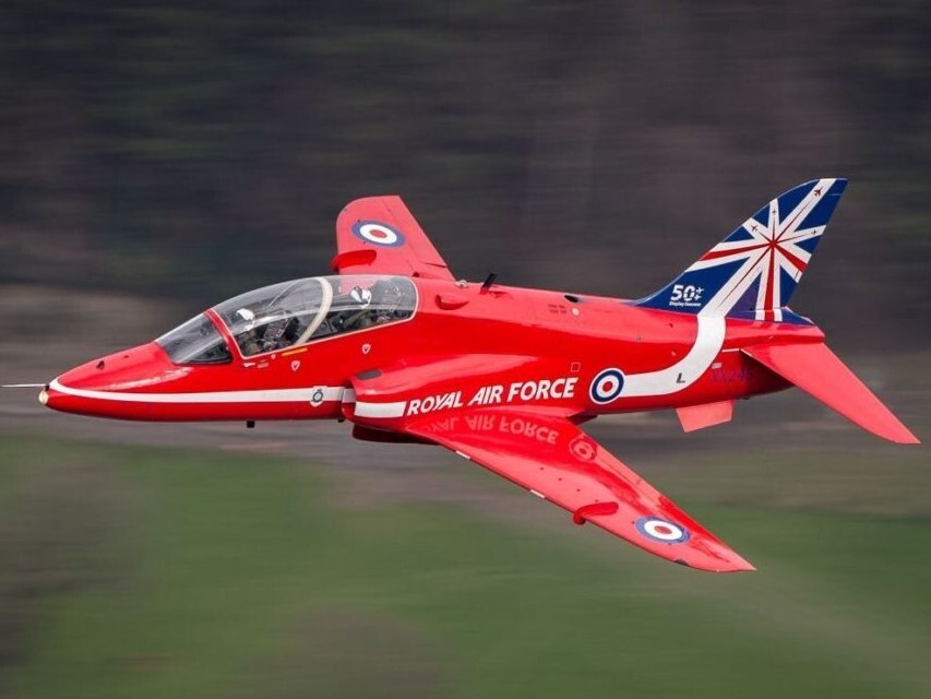 Pilot-RC BAE Hawk - Royal Air Force Turbinen-Jet, Spw 1530mm, ARF-Set mit EZFW