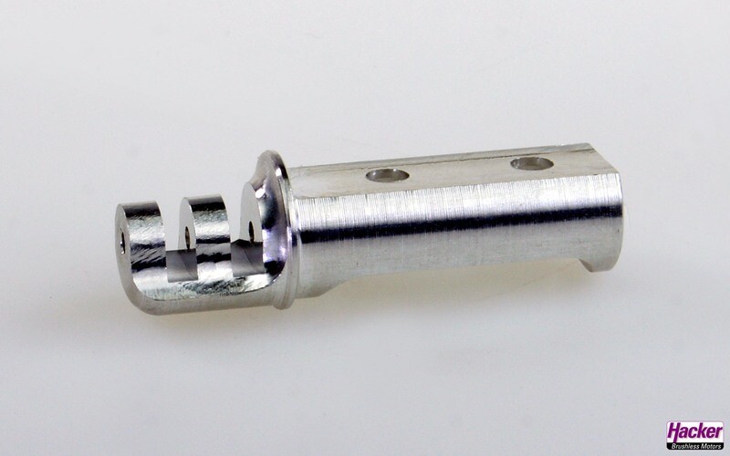 Tow coupling for frame mounting