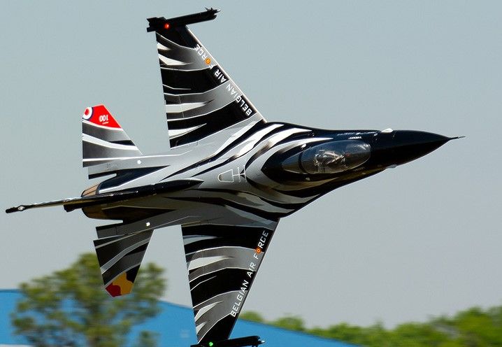 Jetlegend F-16C 1/5 PNP-Version DARK VADOR Belgian Airforce Jetlegend F-16C 1/5 PNP-Version DARK VADOR Belgian Airforce