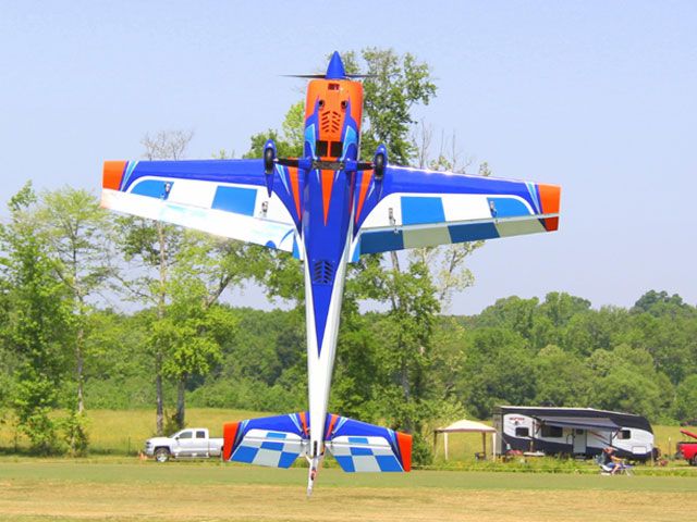 Extremeflight-Rc Extra 300 V3 104&amp;quot; Blau/Orange ARF
