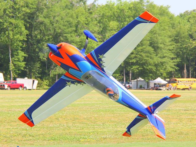 Extremeflight-Rc Extra 300 V3 104&quot; Blau/Orange ARF