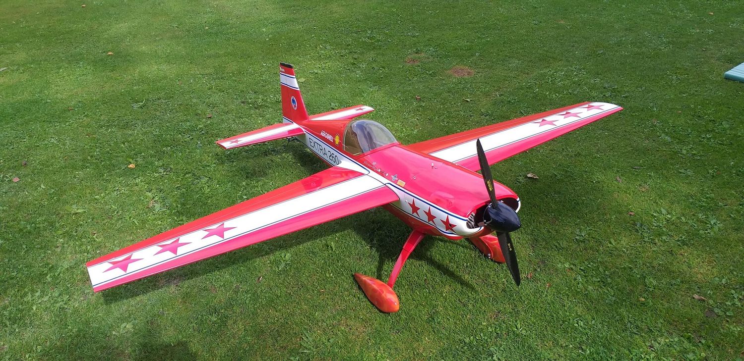 Extra 260