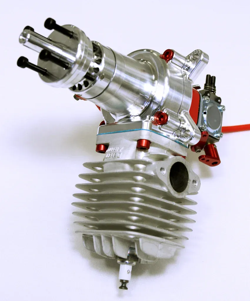 Desert Aircraft DA-35 - 35ccm Benzinmotor